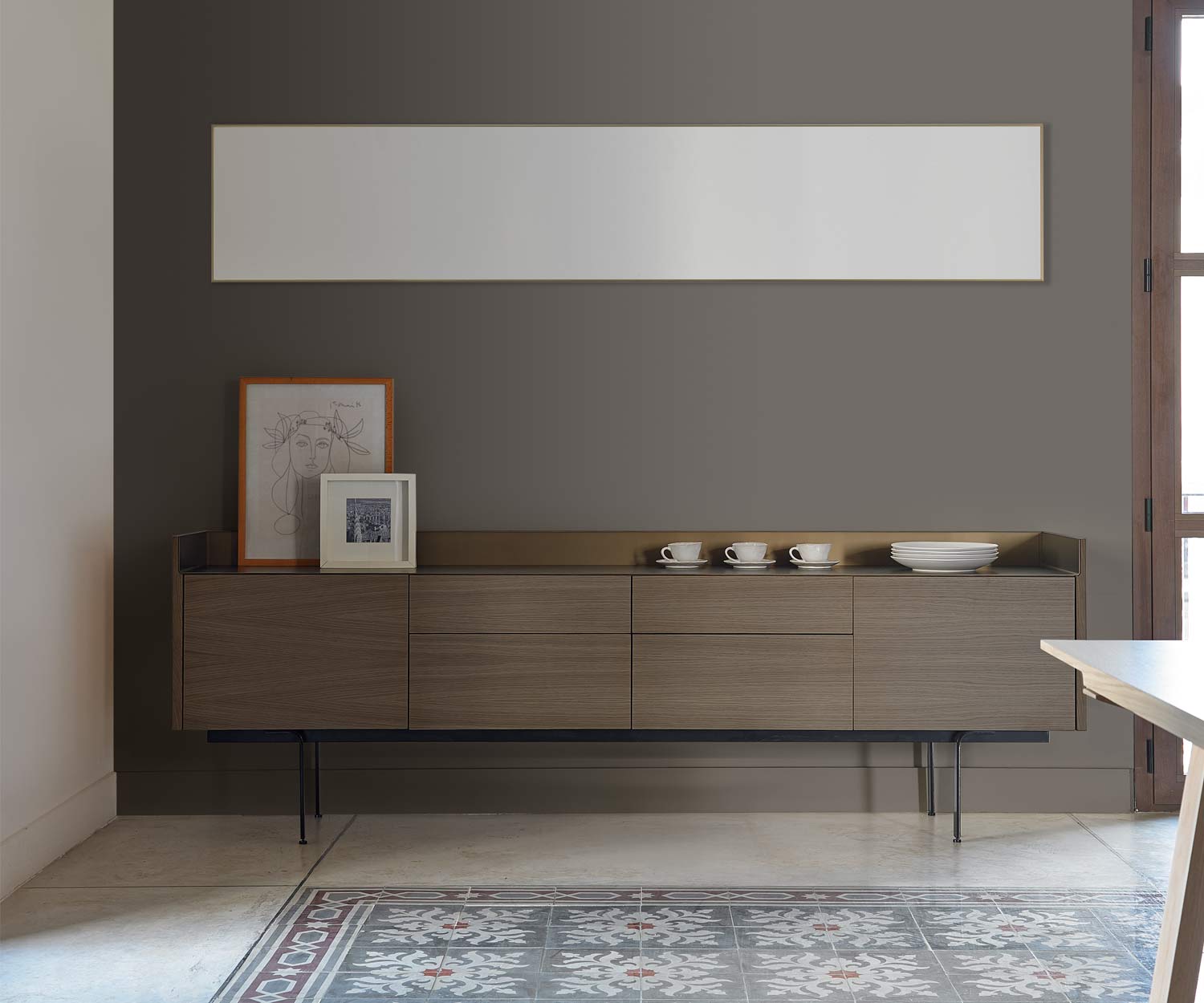 Exclusief design dressoir in donkergrijs gebeitst eikenfineer
