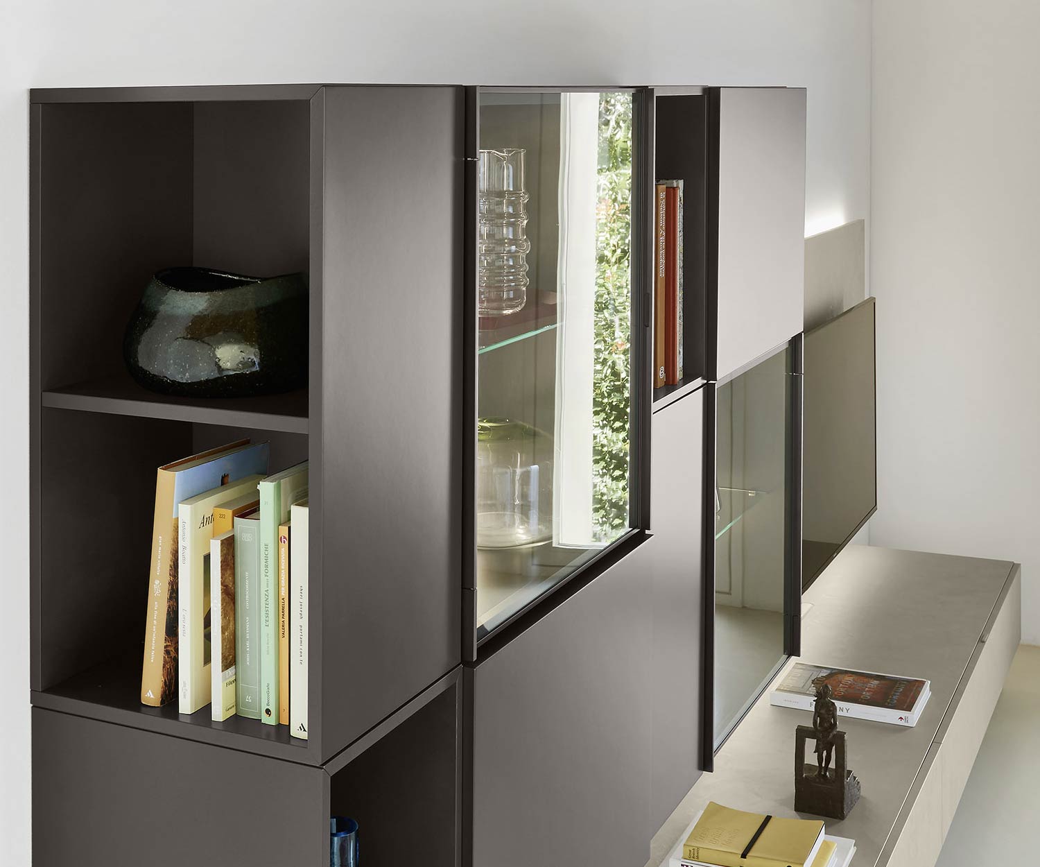 Exklusive Livitalia Design Wohnwand C39 mit TV Wandpaneel