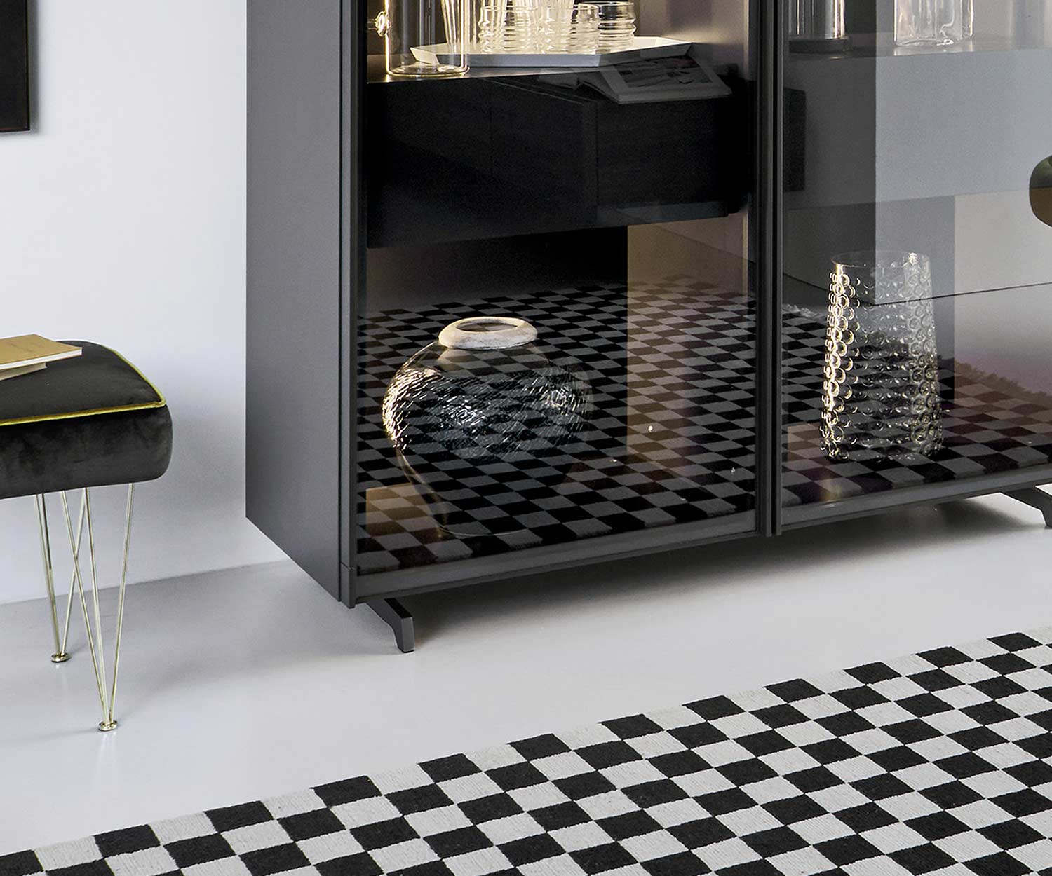 Livitalia Scrigno Design vitrine en verre avec pied