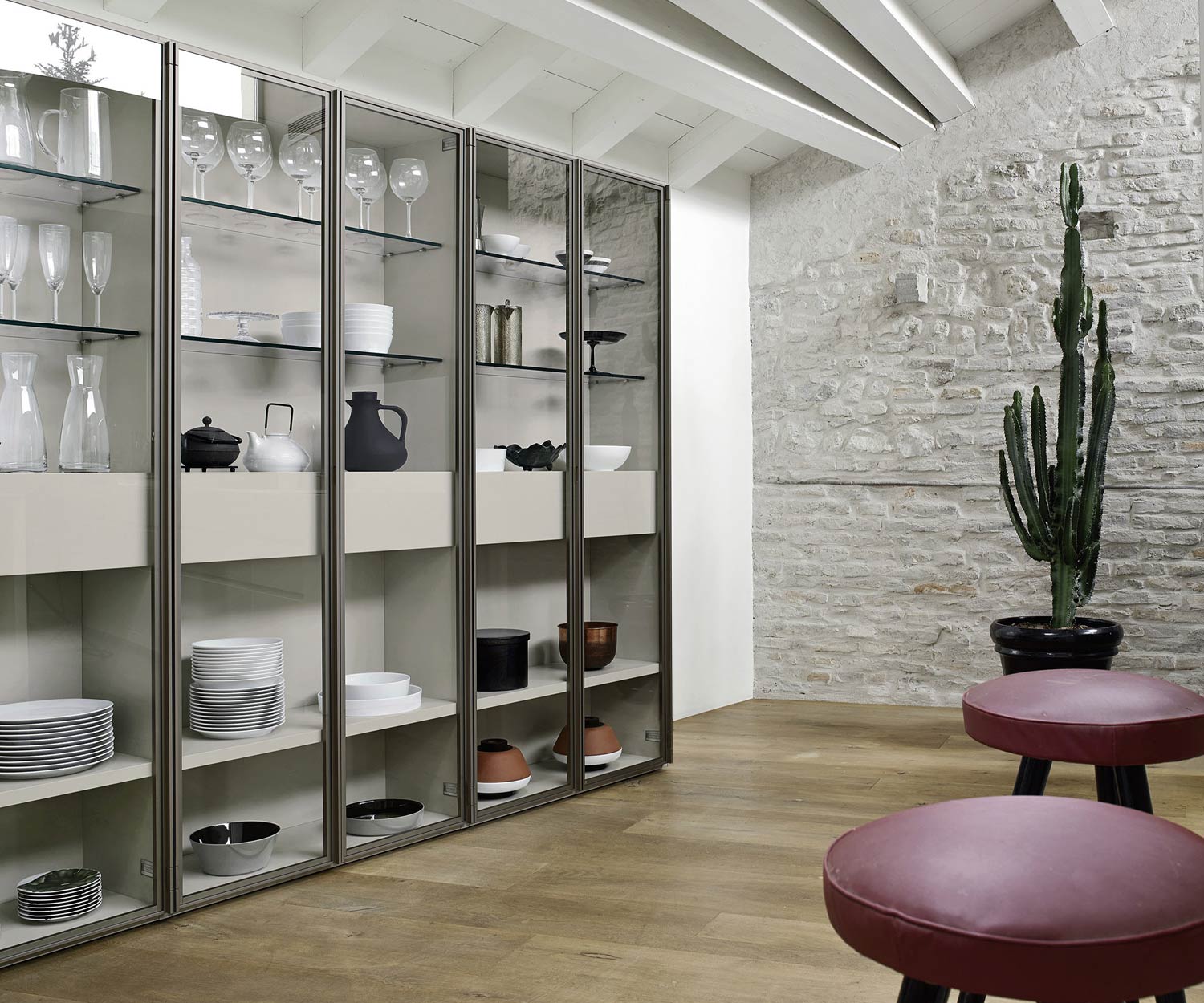 Modernes Livitalia Bücherregal mit Glasvitrine C63