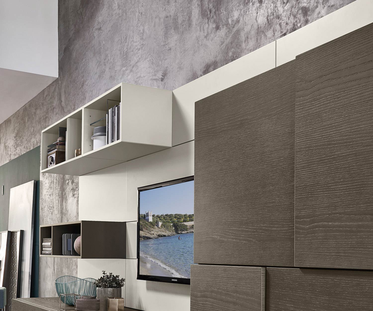 Exklusive Livitalia Design Wohnwand C34 mit Highboard in Eiche furniert