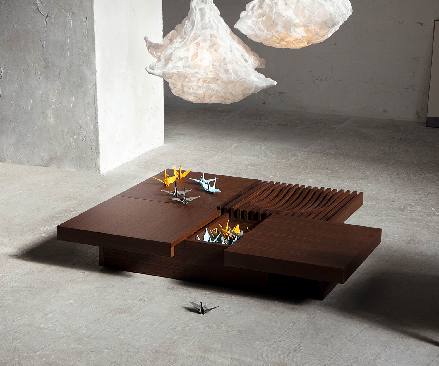 Exklusiver Conde House Barringer Design Couchtisch mit offenem verstecktem Fach