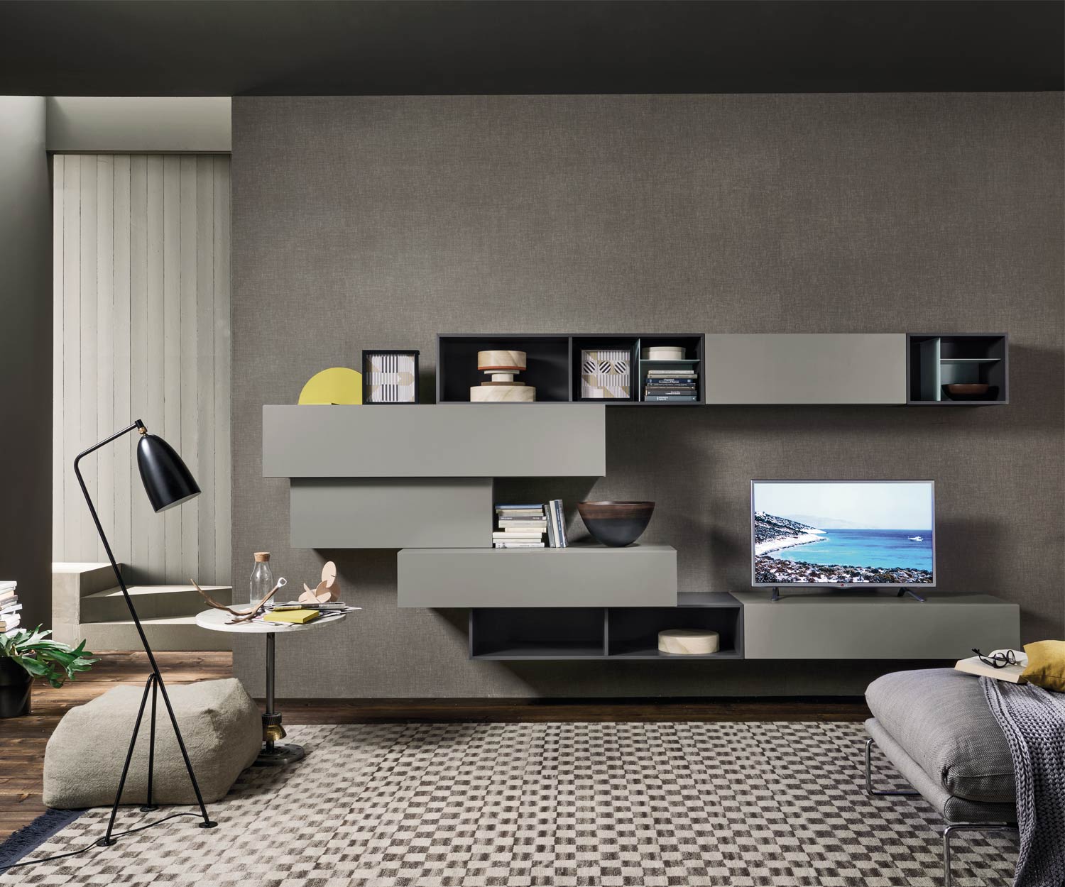 Schwebende Livitalia Design Wohnwand C02 mit Hängeschränken in Grau
