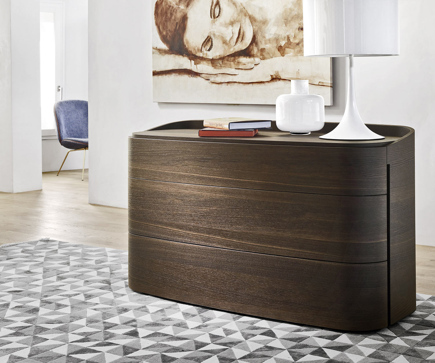 Exklusive Livitalia Design Holz Kommode Round mit rundem Kantenprofil in Eichenfurnier