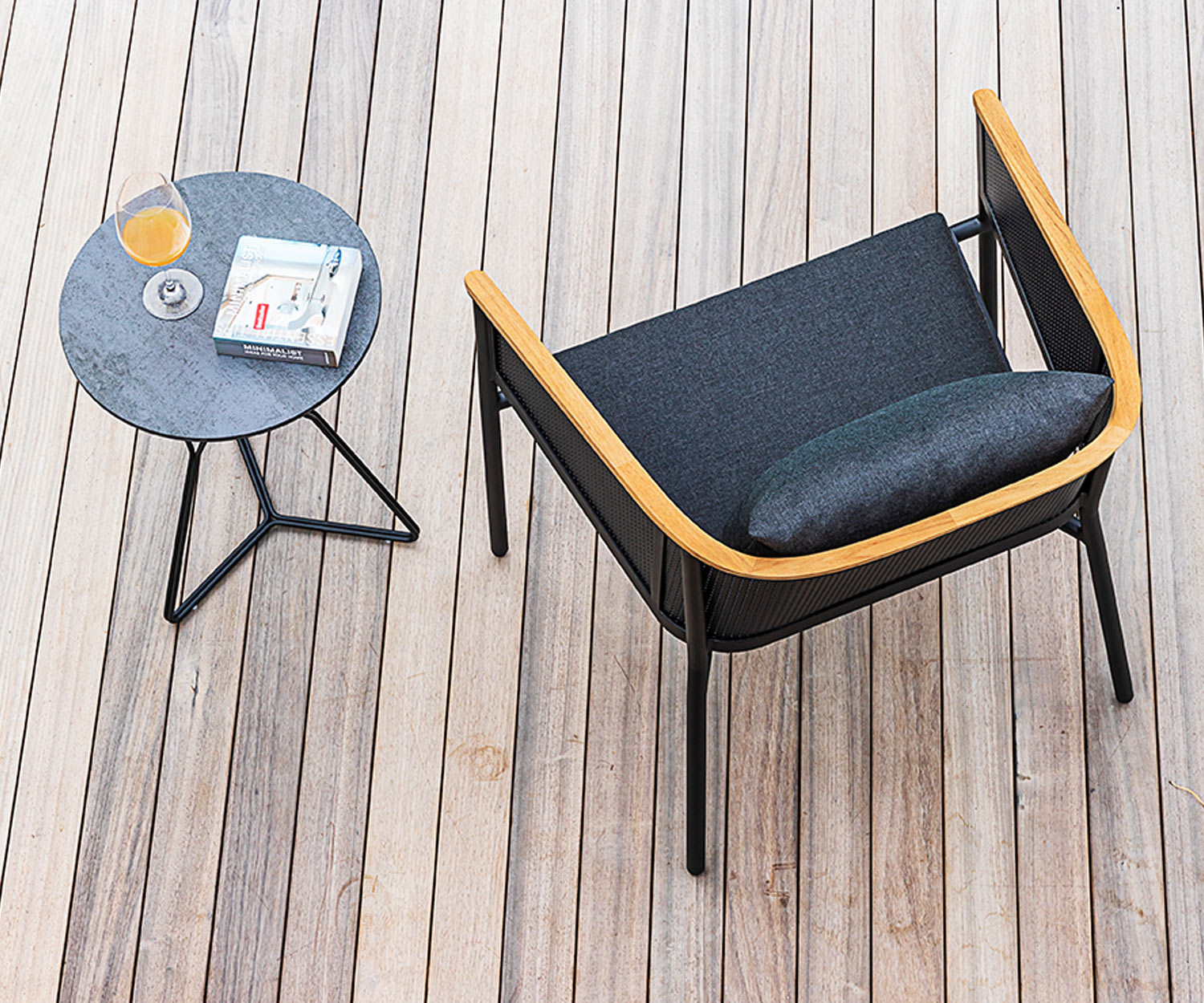 Wetterfester Oasiq Riad Design Loungesessel Anthrazit Gestell