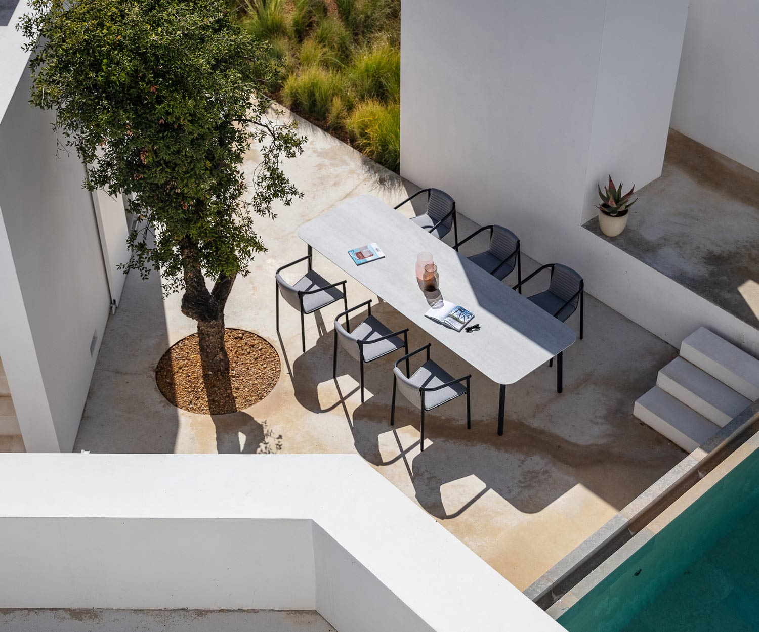 Chaise à accoudoirs de haute qualité Todus Duct Round Design sur la terrasse